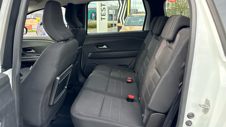 Dacia Jogger 1.0 TCe Extreme SE 5dr Petrol Estate